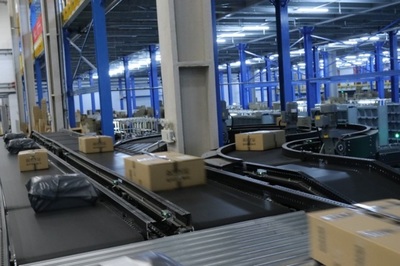 从“鞋王”百丽孵化出的丽迅 在时尚产业商圈物流中破局而上